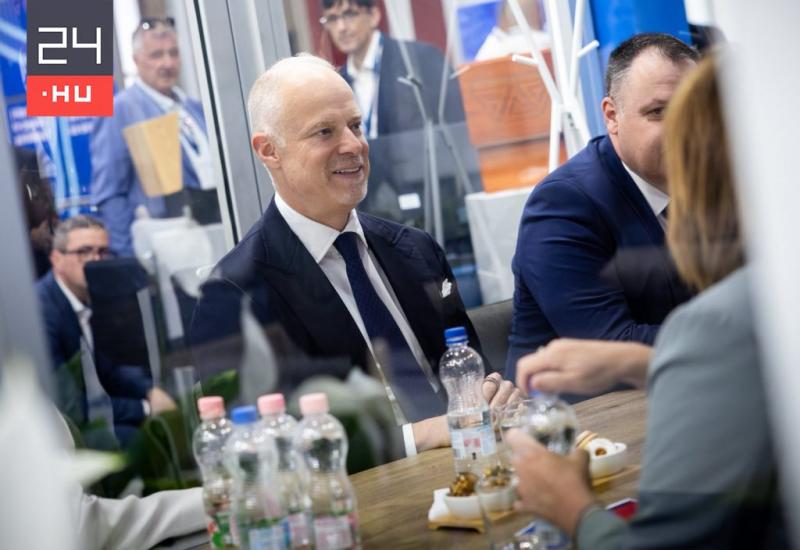 Szalay-Bobrovniczky válaszolt a Magyar hangfelvételre: Az erő a béke elérésének kulcsa.