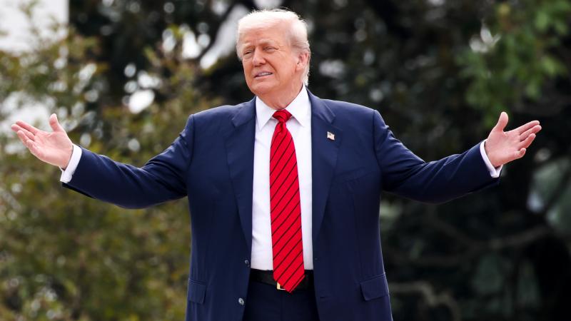 Egyetlen mozdulattal indította el a könyörtelen fegyverkezési versenyt Donald Trump – a tét mindkét fél számára hatalmas.