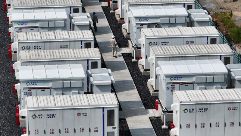 Az olaj világától az elektromosság birodalmáig: az európai árupiaci óriások új kincsesbányája.