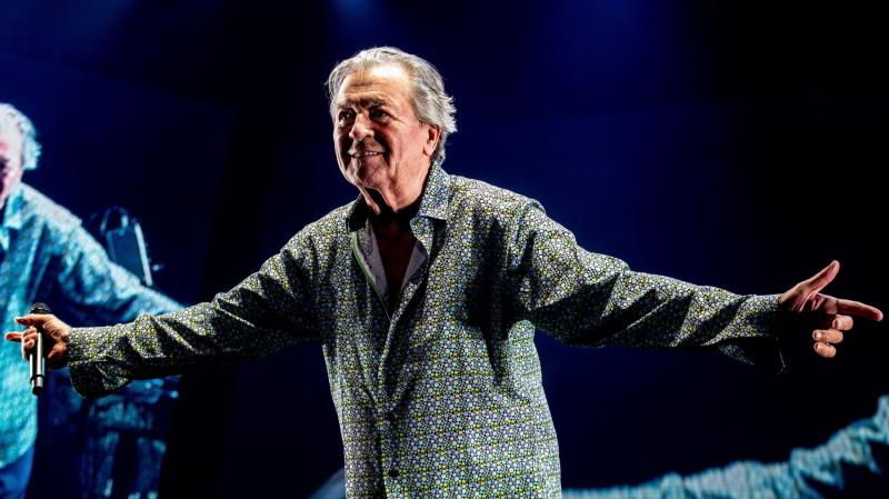 Elvis nyomdokain haladva, a Deep Purple életre hívta a rockzene egyik ikonikus alakját – Ian Gillan, aki most ünnepli nyolcvanadik születésnapját. E jeles alkalomból érdemes feleleveníteni, milyen maradandót alkotott a zenei világban!