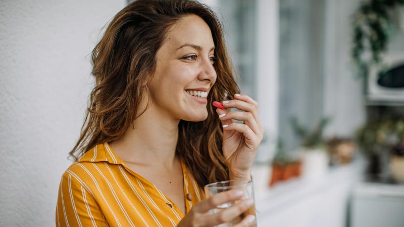 Az orvos szerint a D-vitamin hiánya nem pusztán a napfény elmaradásának következménye, hanem elsősorban emésztési zavarokkal is összefügghet.